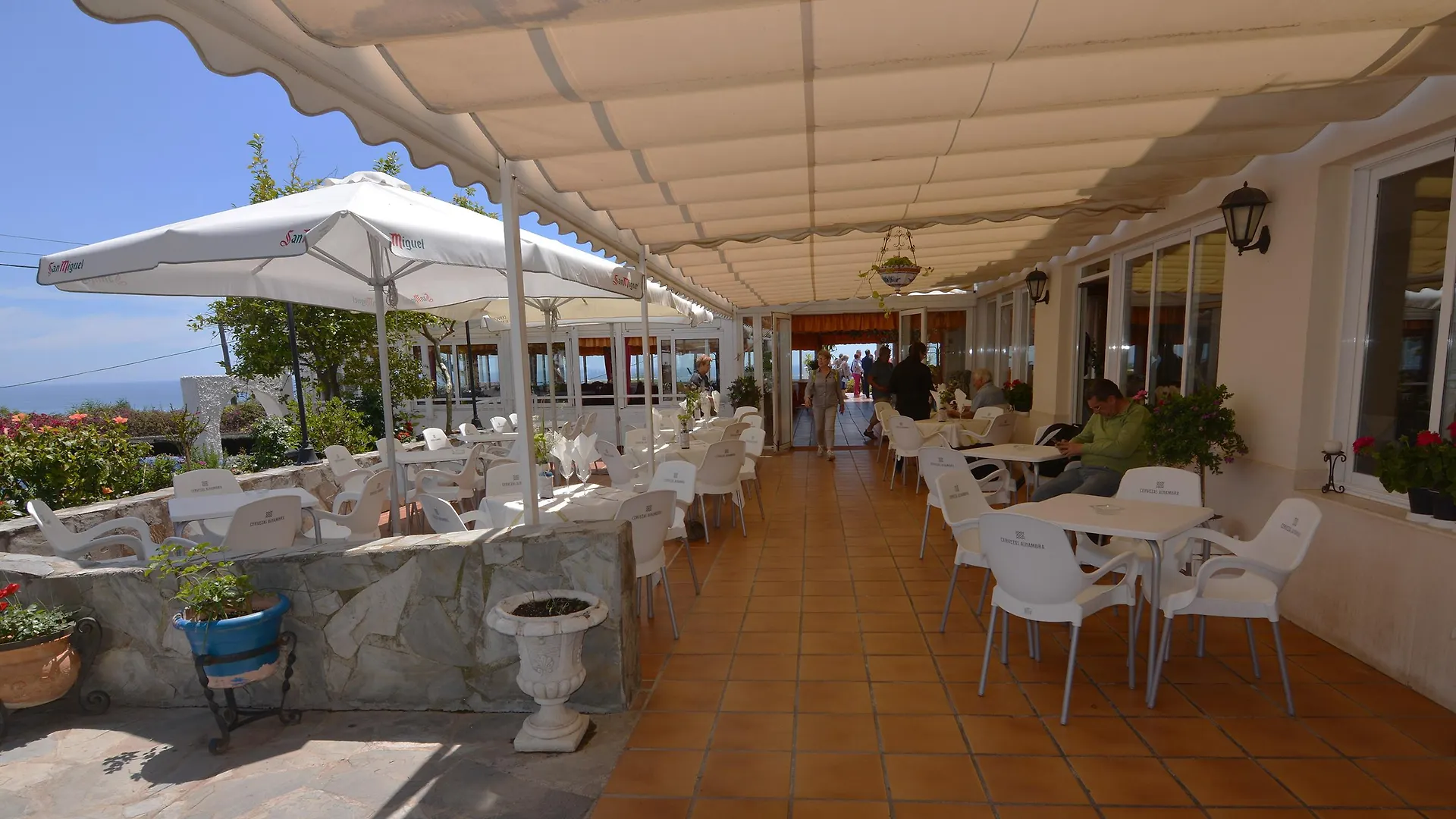 Hotel Al-Andalus Nerja 3*,